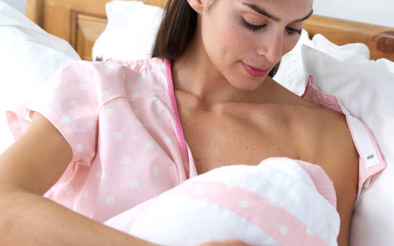 Why You Should Be Breastfeeding Your Baby